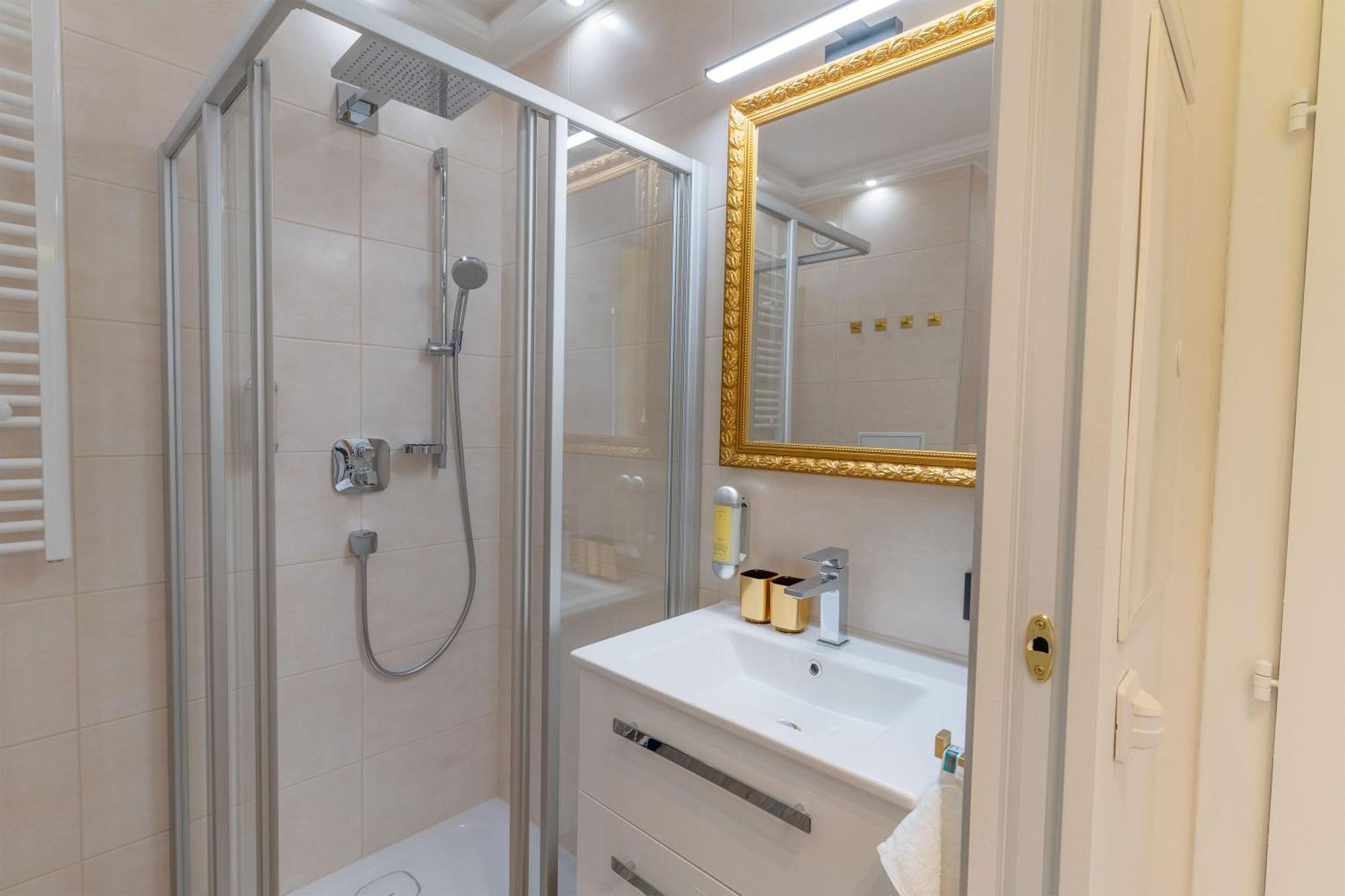 Ct-Gold Penthouse Bodensdorf Amatera Privater Seezugang Hallenbad, Skiarena Gerlitzen Exterior photo